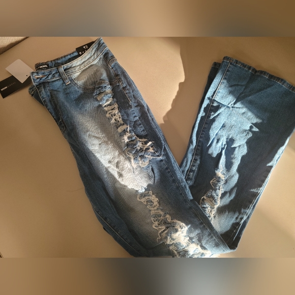 Jeans - Picture 4 of 4